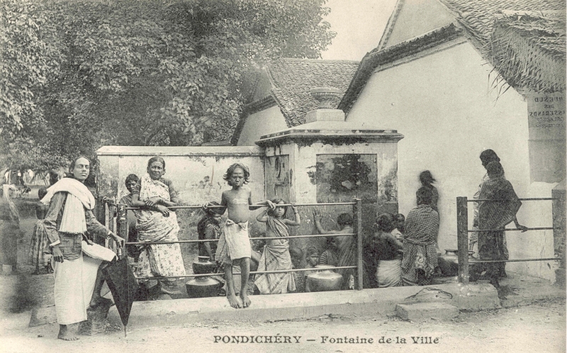 09-09 - Pondichery - fontaine (rue Aurobindo) - 2